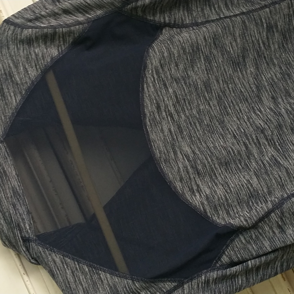 EUC Victoria's Sport Jacket, L, Dk Navy/Grey, Full Zip, Mesh Back, Thumb Holes - Picture 7 of 12